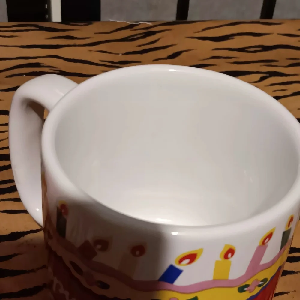 Birthday Musical Mug - Red - Picture 6 of 7